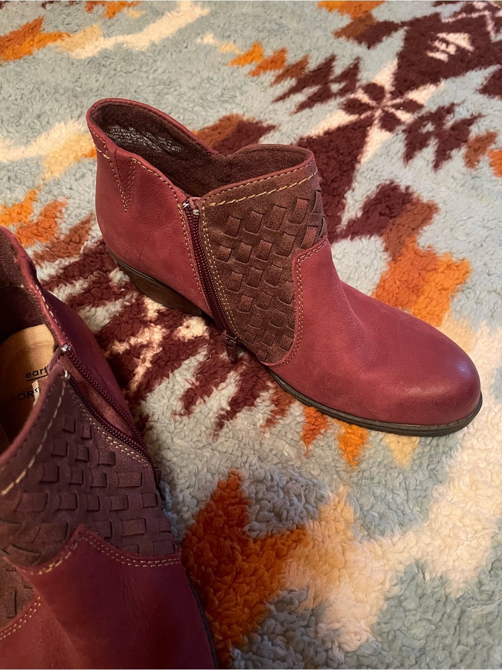 Earth Origins Alexis Leather Ankle Booties – Merlot – Women’s 9 – NWOT - Picture 4 of 9